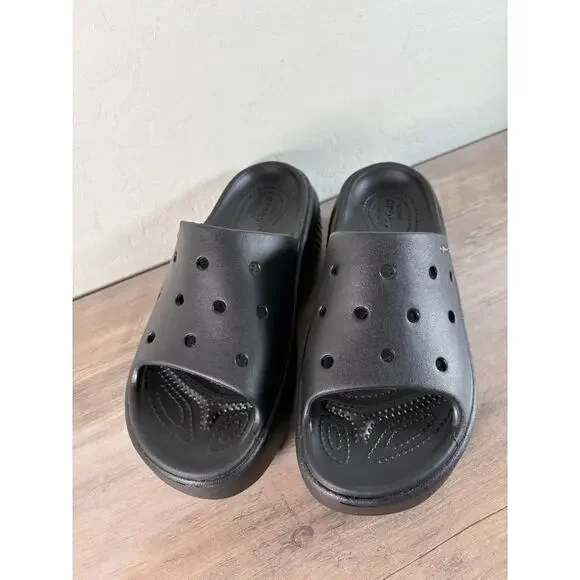 Crocs Stomp Chunky Platform Slide Sandals, Black, Women's 8‎ - Picture 2 of 7